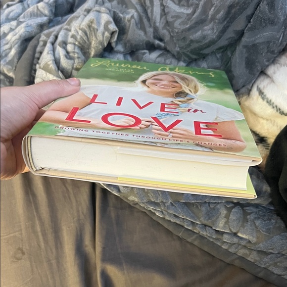 Live in Love Book by Lauren Akins - Picture 2 of 5